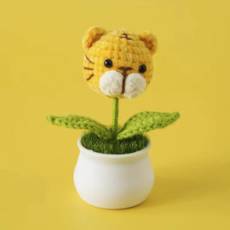 Crochet Animal Head White Pot Series