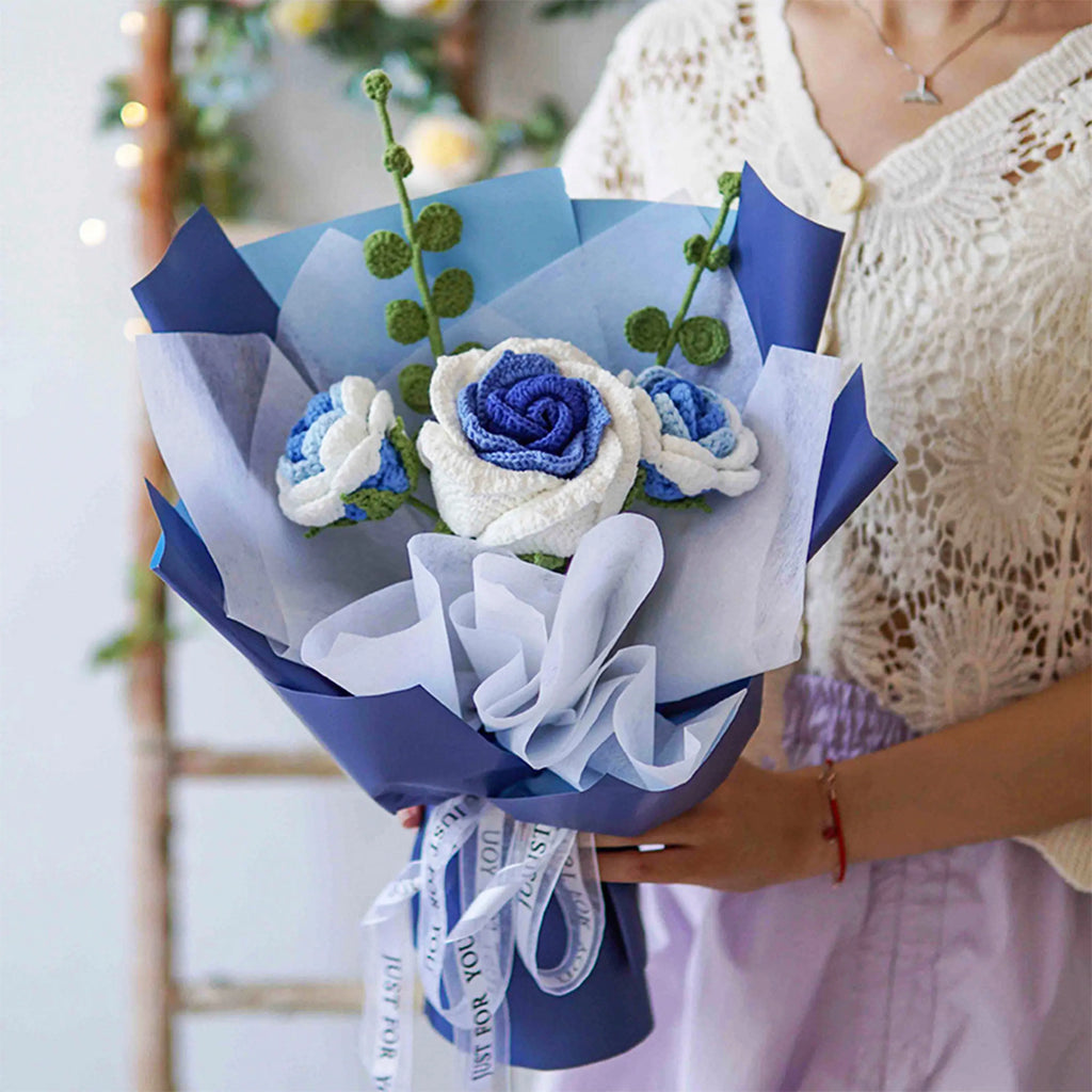Crochet Big Thai Rose Bouquet-Blue