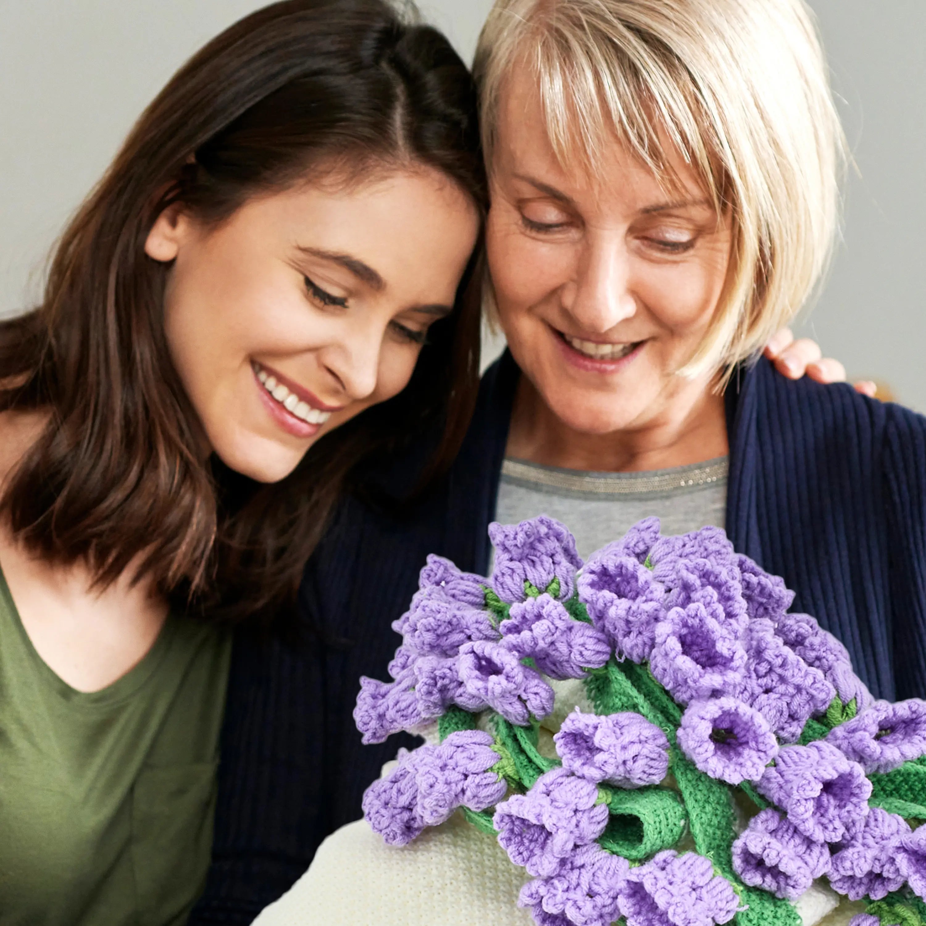 Cashmere Crochet Flower Bouquet Blanket-Purple Flowers