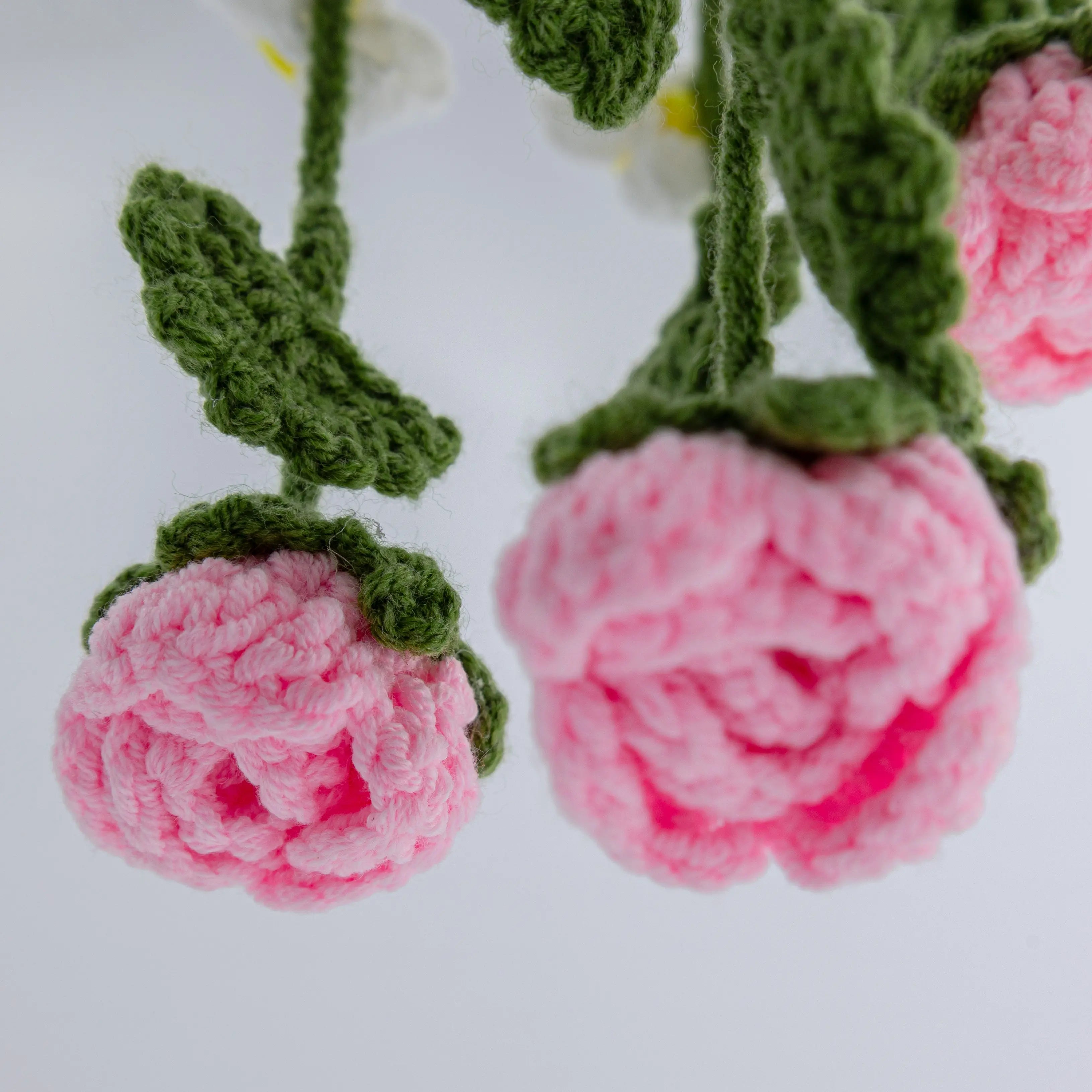 Crochet Hanging with Rose & Daisy Flowers
