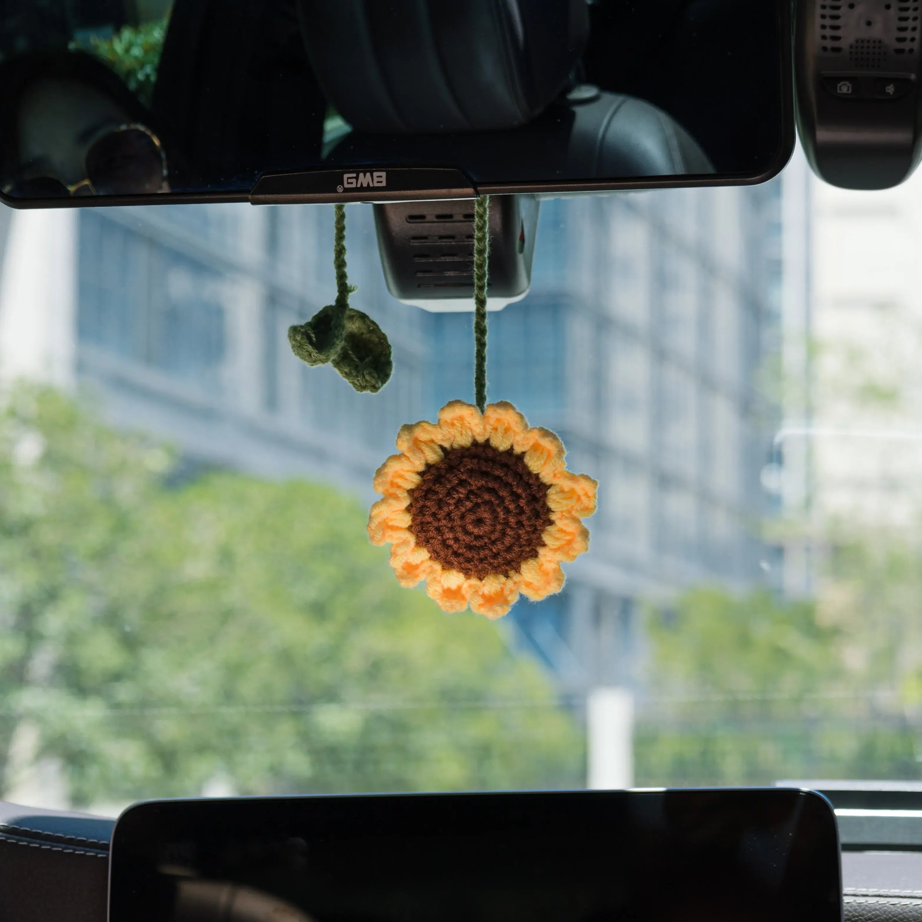 Crochet Sunflower Hanging with Leaves